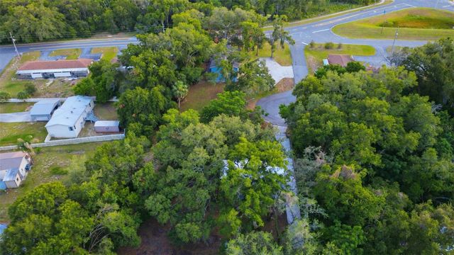 403 ACORN CIRCLE, Fruitland Park, FL 34731