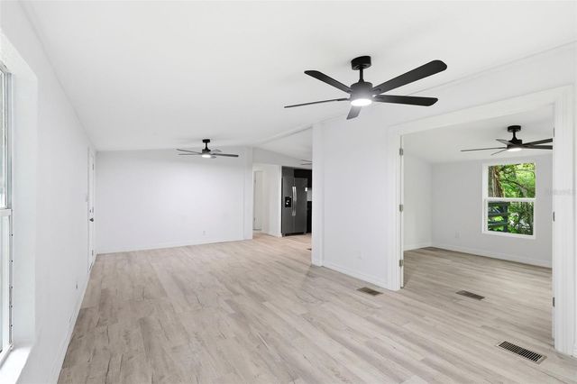 403 ACORN CIRCLE, Fruitland Park, FL 34731