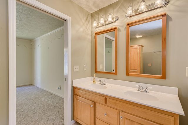 98 Bream Oak Road, Trenton, SC 29847