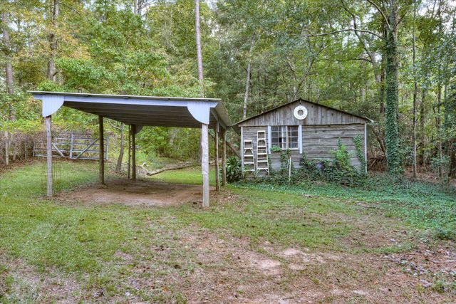 98 Bream Oak Road, Trenton, SC 29847