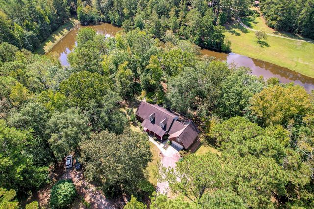 98 Bream Oak Road, Trenton, SC 29847