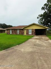 130 Lindsey Circle, Carencro, LA 70520