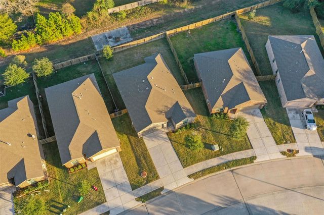 8985 Oval Glass Street, Conroe, TX 77304