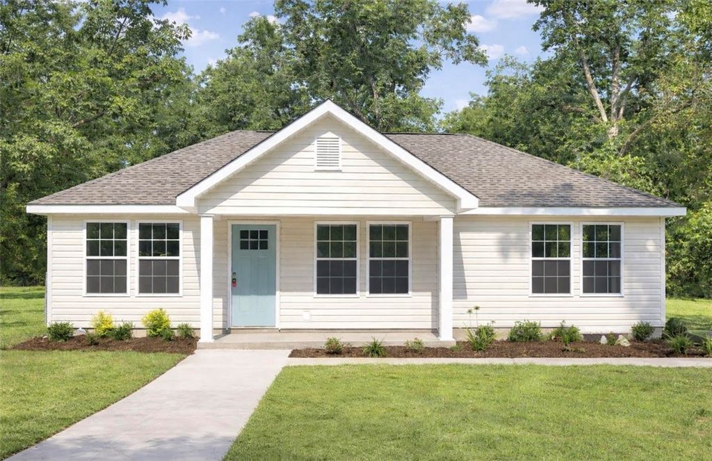 420 Greenleaf Street, Blackshear, GA 31516