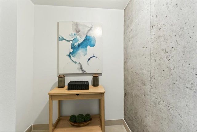 311 Oak St 520, Oakland, CA 94607