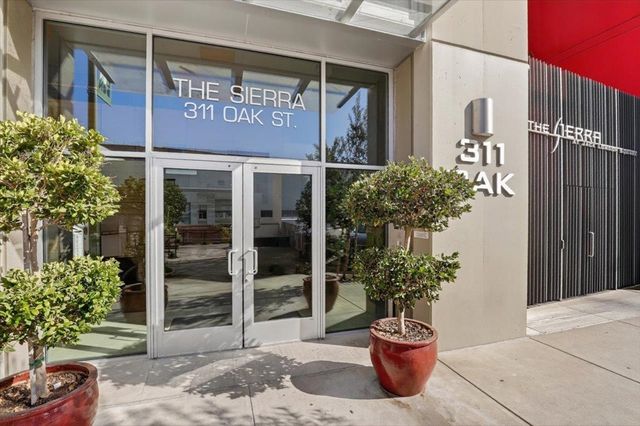 311 Oak St 520, Oakland, CA 94607