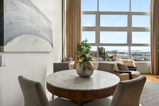 311 Oak St 520, Oakland, CA 94607