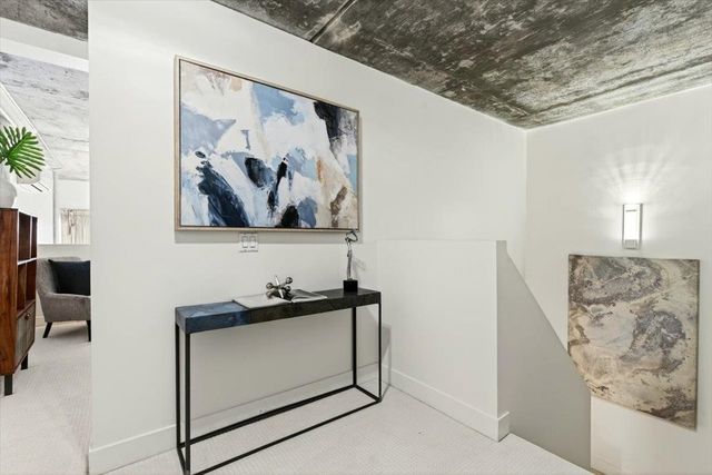 311 Oak St 520, Oakland, CA 94607