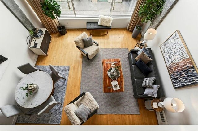 311 Oak St 520, Oakland, CA 94607