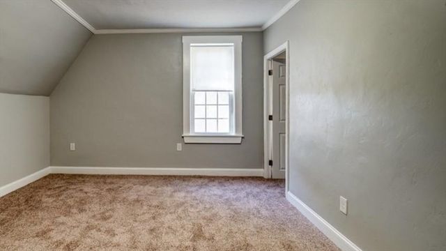 2 C St, Douglas, MA 01516