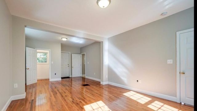 2 C St, Douglas, MA 01516