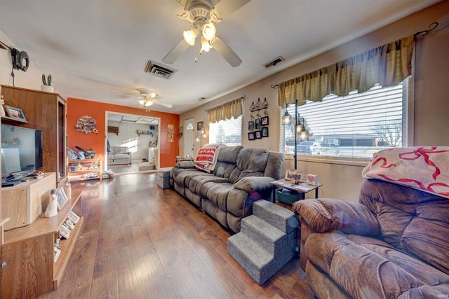 5546 Daylight Drive, Evansville, IN 47725