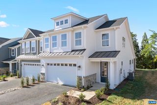 79 SPRINGDALE RD, Waynesboro, VA 22980