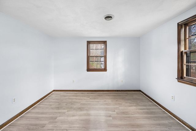 17 Blackstone Rd, Billerica, MA 01862