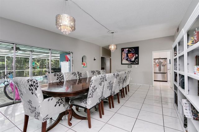 17860 NE 9th Pl, North Miami Beach, FL 33162