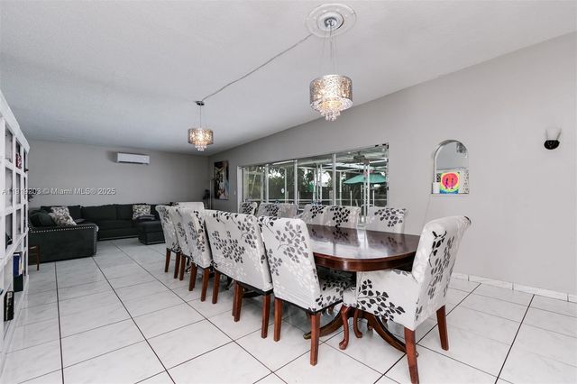 17860 NE 9th Pl, North Miami Beach, FL 33162