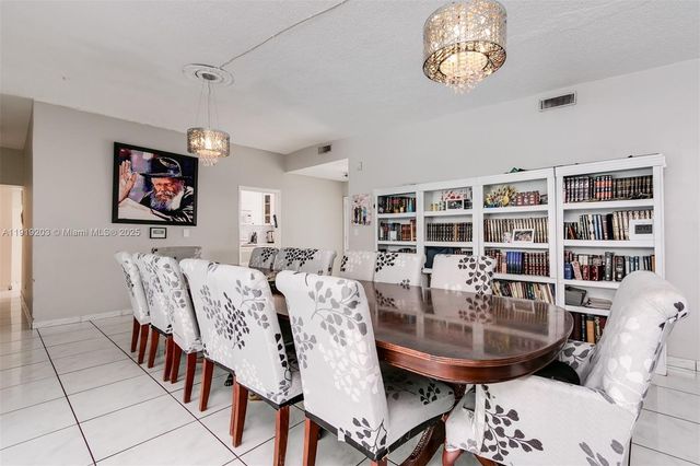 17860 NE 9th Pl, North Miami Beach, FL 33162