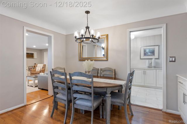 29517 Eastfield Street, Farmington Hills, MI 48334