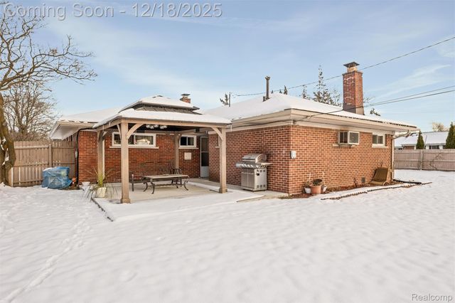 29517 Eastfield Street, Farmington Hills, MI 48334