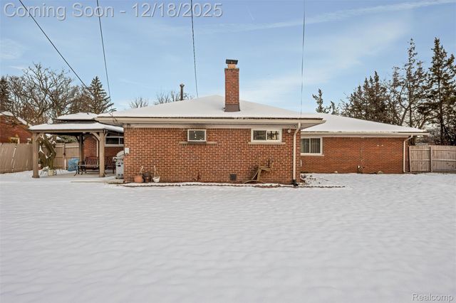 29517 Eastfield Street, Farmington Hills, MI 48334