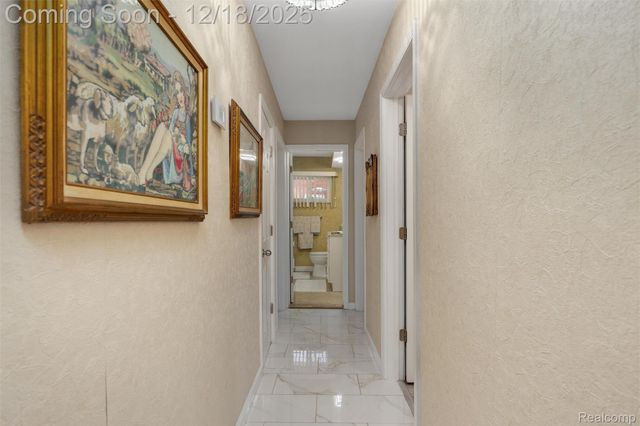 29517 Eastfield Street, Farmington Hills, MI 48334