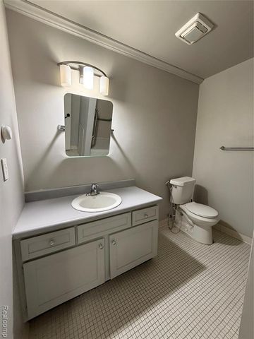 7624 Manor Circle, Westland, MI 48185