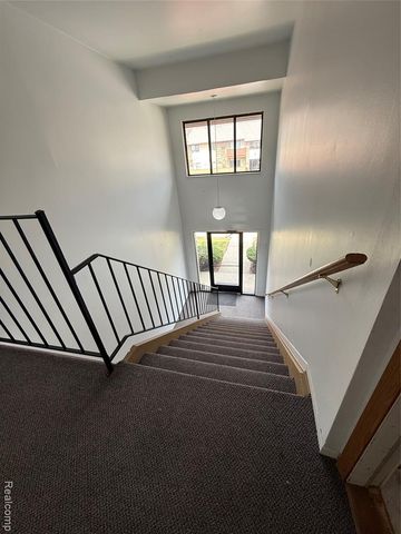 7624 Manor Circle, Westland, MI 48185