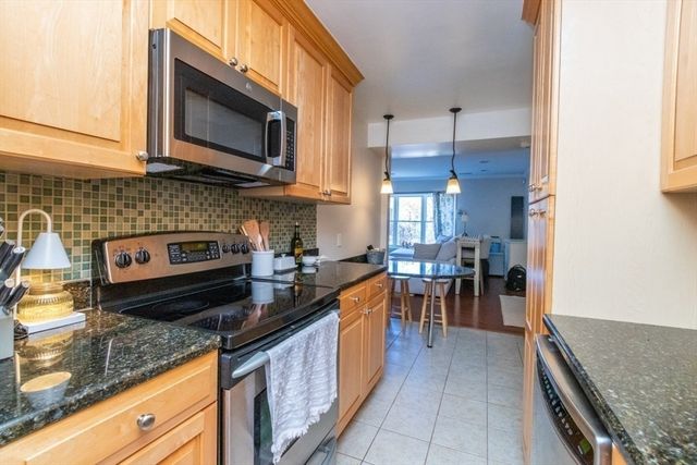 156 Newton St 4, Boston, MA 02135