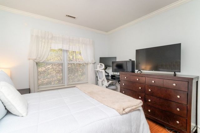 156 Newton St 4, Boston, MA 02135