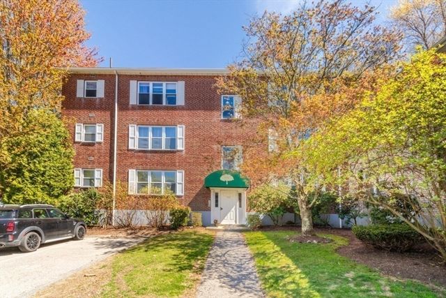 156 Newton St 4, Boston, MA 02135