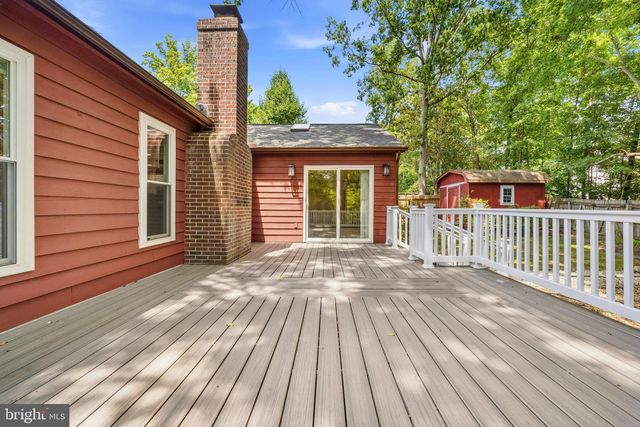 608 PLEASANTS DR, Fredericksburg, VA 22407