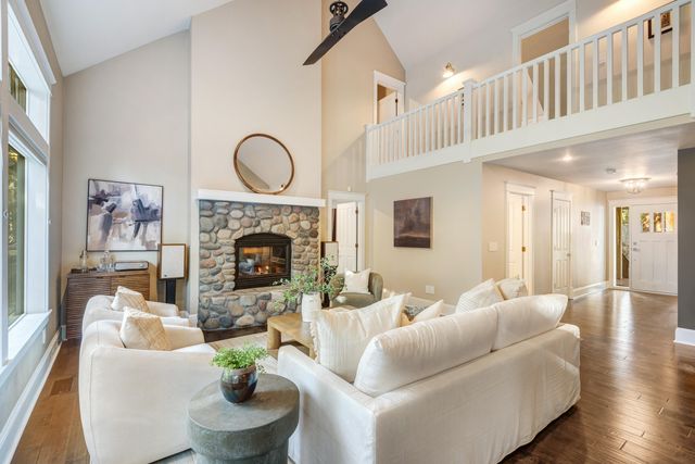 693 E Tyler Avenue, Sisters, OR 97759