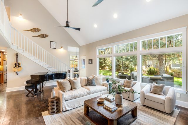 693 E Tyler Avenue, Sisters, OR 97759