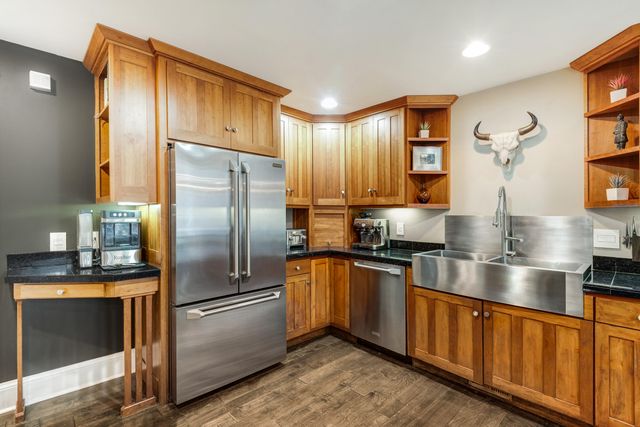 693 E Tyler Avenue, Sisters, OR 97759