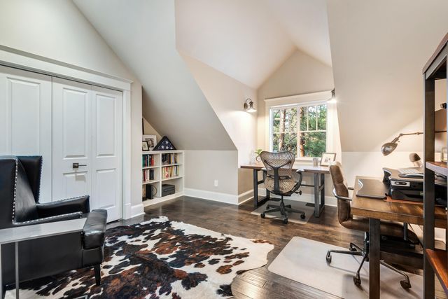 693 E Tyler Avenue, Sisters, OR 97759