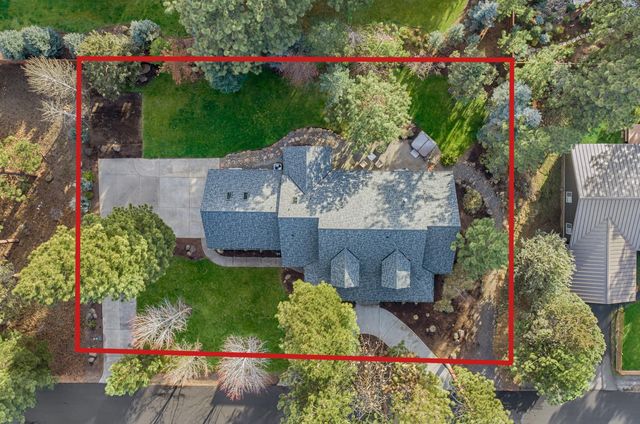 693 E Tyler Avenue, Sisters, OR 97759