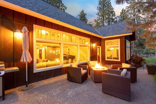 693 E Tyler Avenue, Sisters, OR 97759