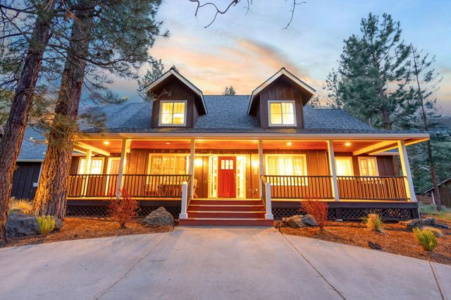 693 E Tyler Avenue, Sisters, OR 97759