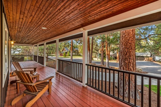 693 E Tyler Avenue, Sisters, OR 97759