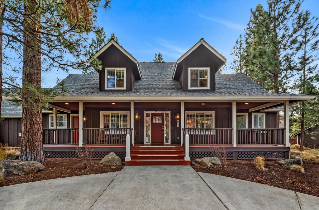 693 E Tyler Avenue, Sisters, OR 97759