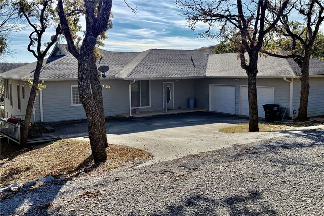 293 Pam Drive, Chico, TX 76431