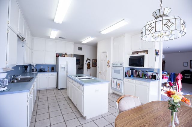 293 Pam Drive, Chico, TX 76431