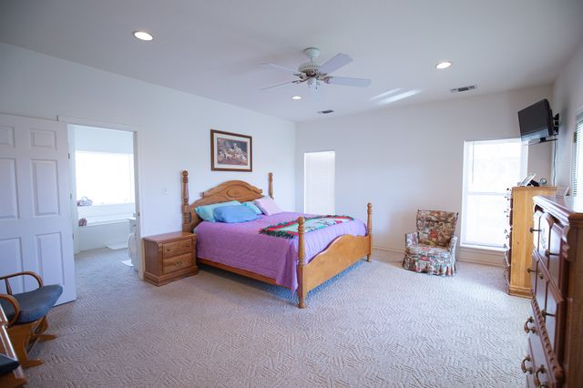 293 Pam Drive, Chico, TX 76431