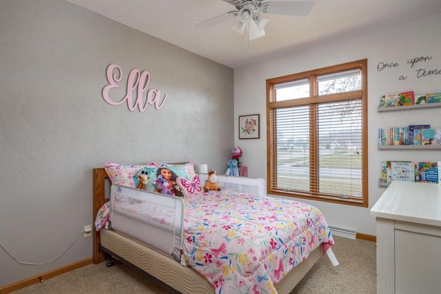 223 SUNNY MEADOWS DRIVE, Kaukauna, WI 54130