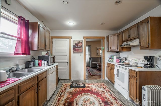 1003 S Mulberry Street, Troy, OH 45373