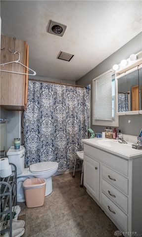 1003 S Mulberry Street, Troy, OH 45373