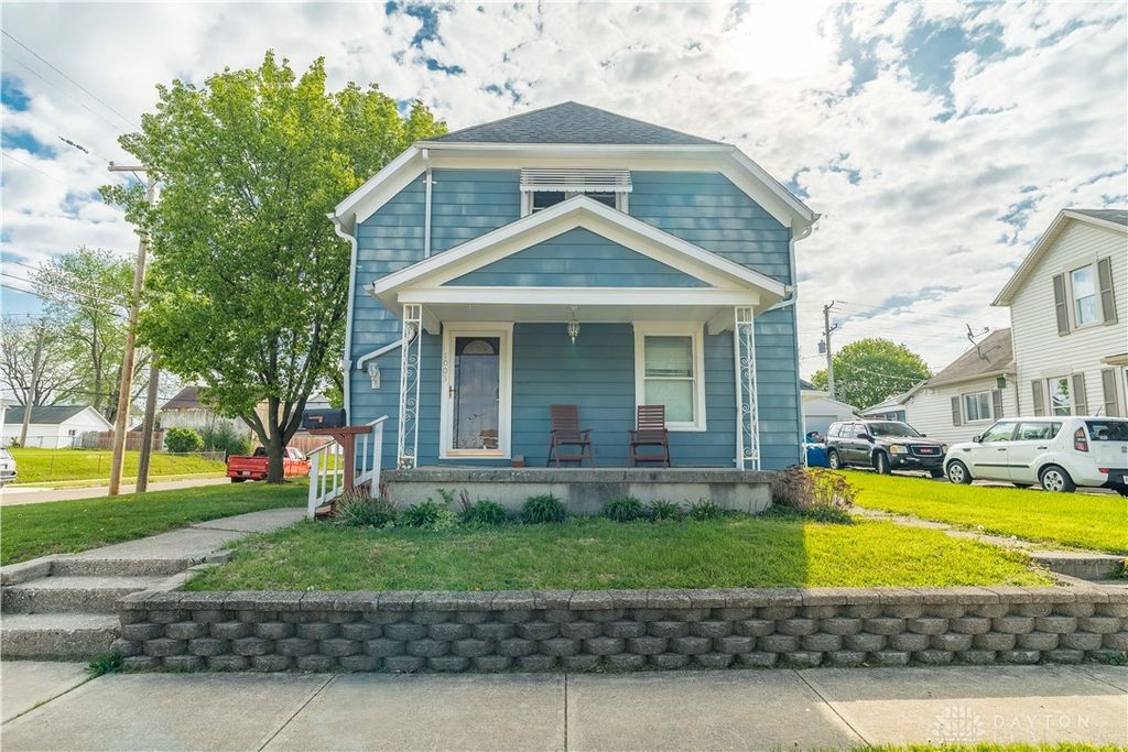 1003 S Mulberry Street, Troy, OH 45373
