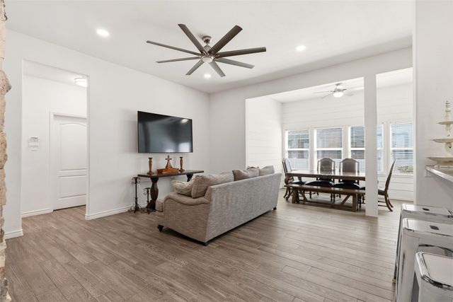 1505 Carriage Lane, Savannah, TX 76227