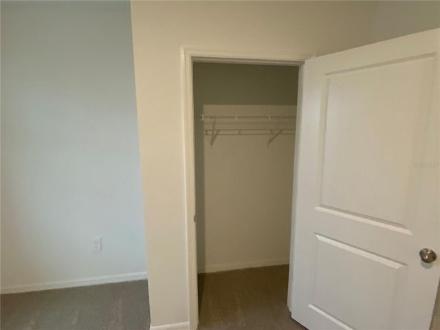 32322 EVENING GROVE CT, Wesley Chapel, FL 33543