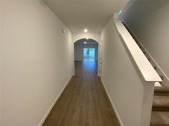 32322 EVENING GROVE CT, Wesley Chapel, FL 33543